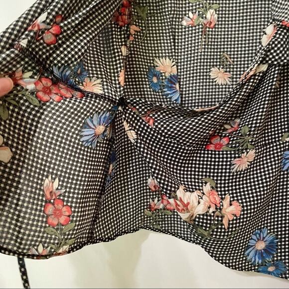 Sugar High Gingham Floral Ruffled Wrap Blouse Womens L Romantic Flutter Sleeve - Picture 11 of 14